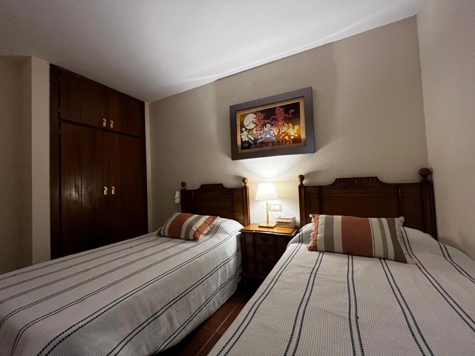 Acogedor Y Amplio Apartamento Familiar A Pie De Playa Calafell Luaran gambar