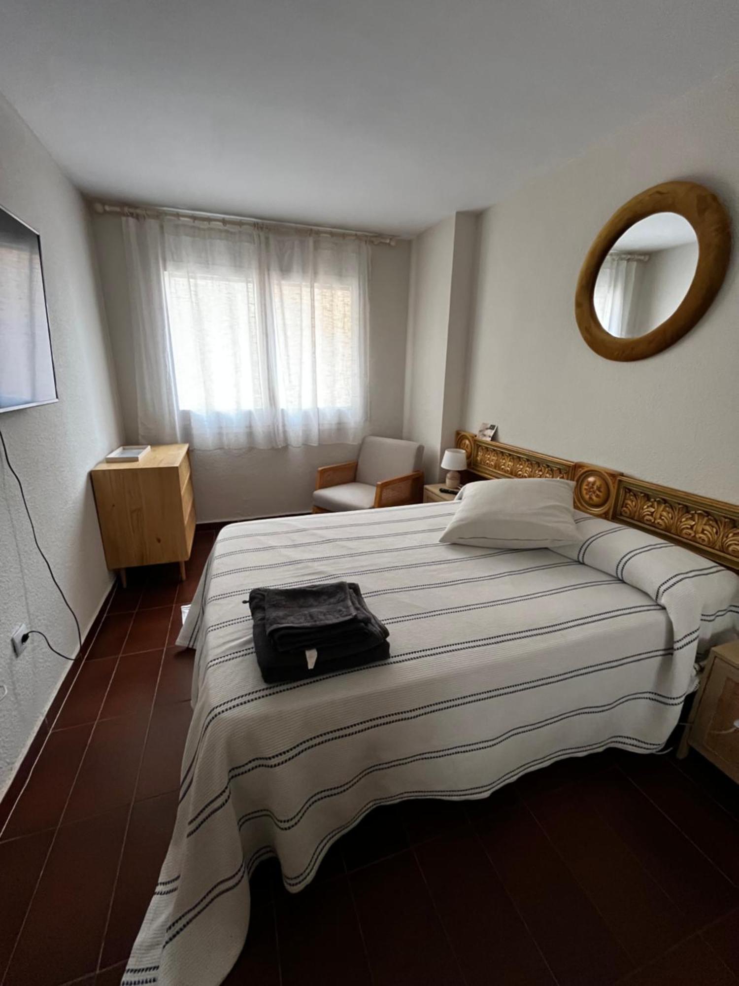 Acogedor Y Amplio Apartamento Familiar A Pie De Playa Calafell Luaran gambar